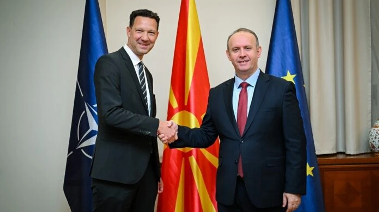 gashi-solstrom-suedia-ka-treguar-mbeshtetjen-e-vazhdueshme-per-zhvillimin-demokratik-dhe-ekonomik-te-vendit-tone