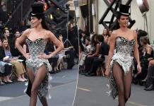 Kendall Jenner rikrijon stilin legjendar të Nicole Kidman në pasarelën e Vogue World 2025