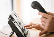 Linjë telefonike falas për t’i paraqitur shkelësit e rregullave të votimit