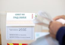Fillon shpërndarja e fletëvotimeve, votimi të dielën do të zhvillohet në 32 komuna dhe qytetin e Shkupit
