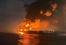 Ukraina godet cisternat ruse në Detin e Zi, përshkallëzon sulmet ndaj Moskës