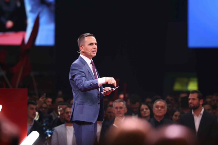 502a08a9-62e0-4333-a79a-4382b6d137c7