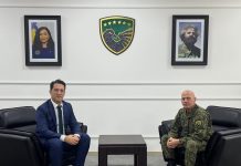 Bekim Sali takohet me komandantin e FSK-së, Bashkim Jashari: Bashkëpunim i fuqishëm në kuadër të NATO-s