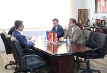 Kasami pret në takim ambasadorin e Kosovës, Florian Qehaja i uron punë të mbarë dhe suksese në mandatin e dytë