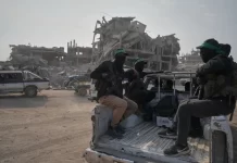 Hamasi rimerr në heshtje kontrollin në Gazë teksa bisedimet e pasluftës vazhdojnë