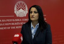 Azizi: 55 mijë studentë do të marrin nga 15.300 denarë për pajisje elektronik