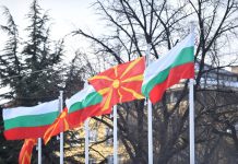 Maqedonia dhe Bullgaria nënshkruajnë marrëveshje për ndërtimin e tunelit në Korridorin 8, pjesë e projektit strategjik të NATO-s