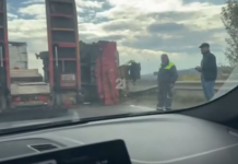 MPB: Nuk ka të lënduar nga rrokullisja e kamionit te qarkorja e Shkupit
