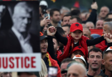 Thirrjet kundër gjyqit ndaj ish-krerëve të UÇK-së arrijnë në Strasburg