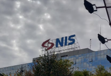 Rusët pajtohen për shitjen e aksioneve të tyre në NIS