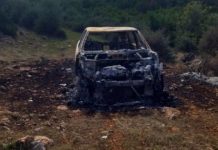 Punëtori shqiptar u gjet i lidhur dhe i djegur në pjesën e pasme të makinës, policia greke nis hetimet