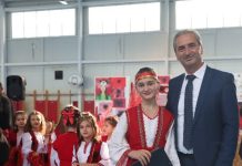 Feti Abazi kremton Festat e Nëntorit: Brezat e rinjë, po rriten me dashurinë për atdheun