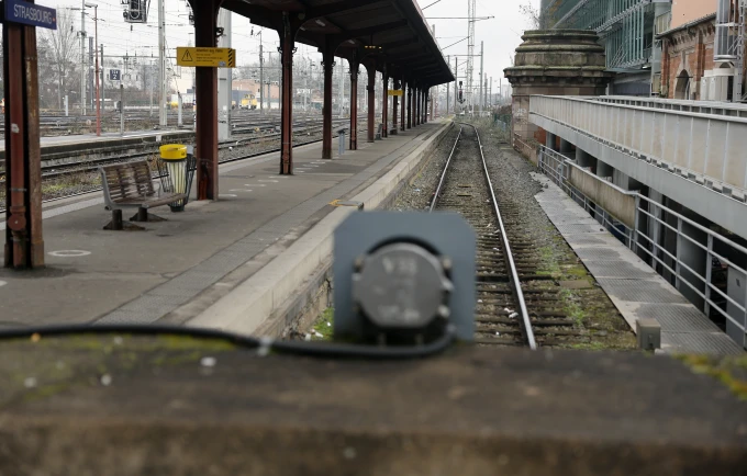 Belgjika mbetet pa transport publik pasi sindikatat hynë në grevë