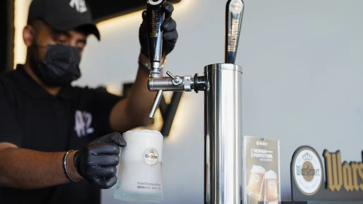 Reuters  Arabia Saudite do të hapë të tjera dyqane alkooli ndërsa  lehtësohen kufizimet 