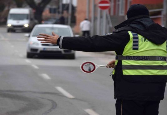 Voziste veturë me 156 km/h, arrestohet 19-vjeçari nga policia