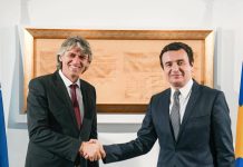 Sela uron Albin Kurtin për rezultatin në zgjedhje