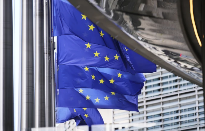 1e9c4cc6-e06d-4c48-becd-688dbbe7f794