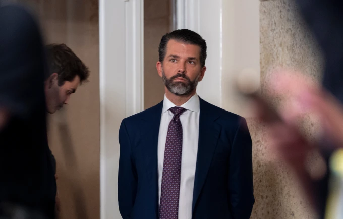 SHBA ja mund t u japë fund përpjekjeve për paqe në Ukrainë  thotë djali i Trumpit