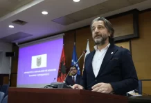 Rama betohet si kryetar i Prishtinës: Uroj që qyteti të mos jetë peng i kalkulimeve politike