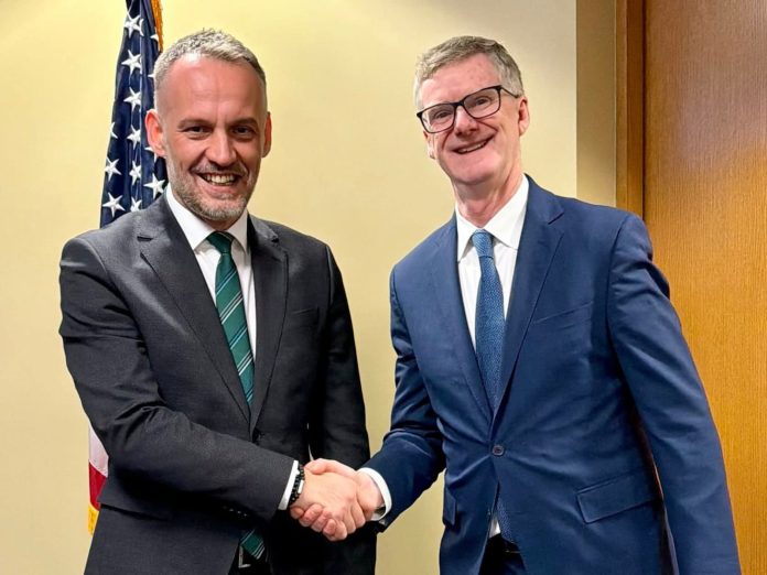 6084b737-6b62-489e-a782-f1b3f9471148