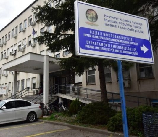 Vera rrit rrezikun e infeksioneve nga ushqimi dhe uji
