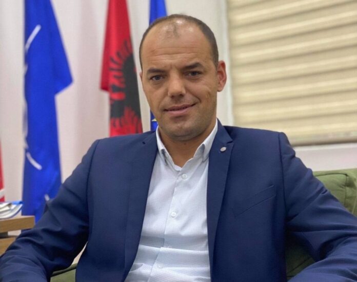 Screenshot_20251218_110414_Facebook-696x549