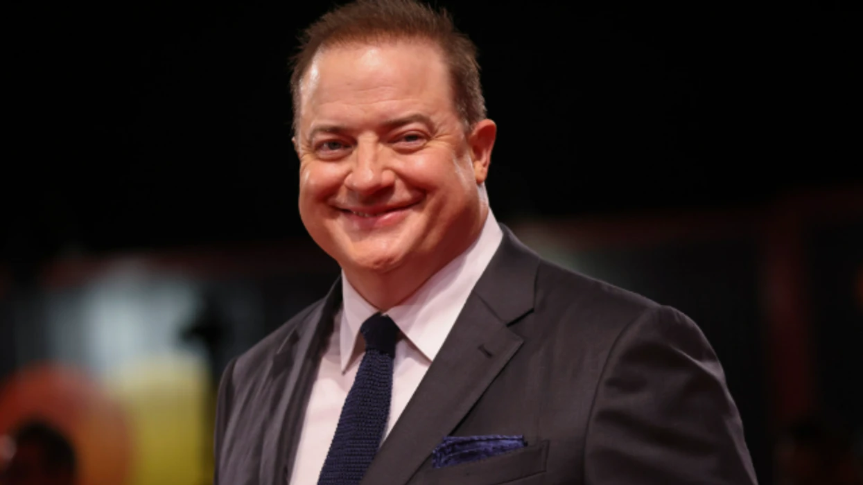 Brendan Fraser pranon se ka mungesë vetëbesimi  Gjithmonë ndiej sikur nuk jam mjaftueshëm i mirë