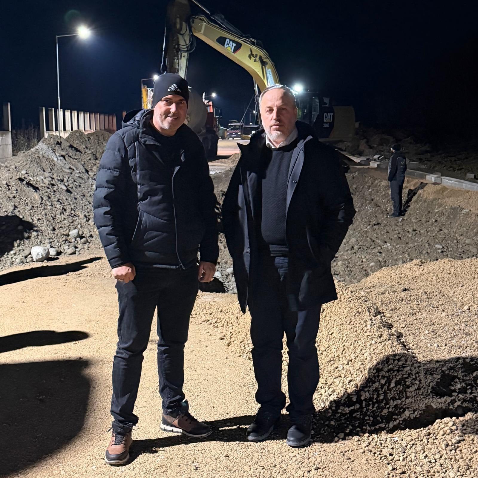 nuk-punon-vetem-gjermani-24-7-por-edhe-bilall-kasami-azizi-publikon-pamjet-nga-terreni