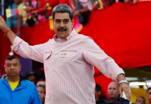 Maduro thotë se Venezuela është gati të mbrohet, ndërsa SHBA-të po shqyrtojnë një sulm të mundshëm tokësor