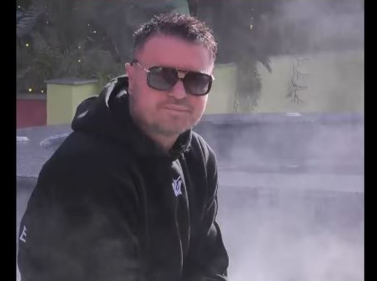 Lavdërohet Labinoti  Gjyshi im u bë baba 15 vjeç