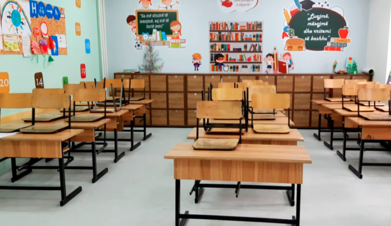 baktere-fekale-te-gjetura-ne-mostrat-nga-nje-shkolle-tjeter-ne-karposh