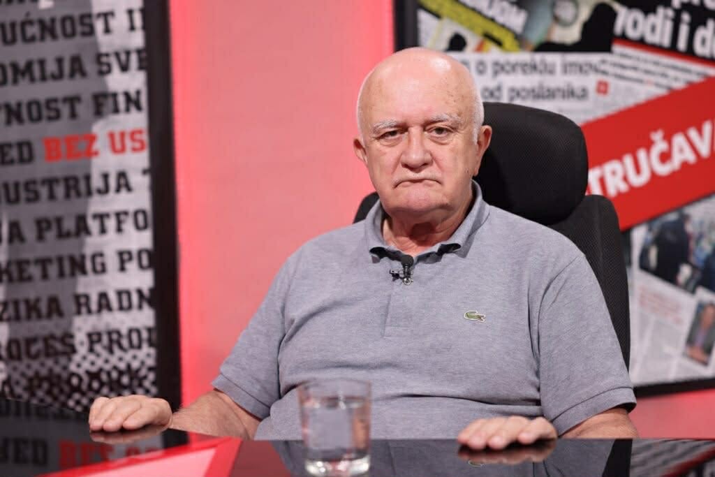 Eksperti Janjiç  Për vjedhjen zgjedhjeve në SHBA  2020  përgjegjës  UDB  dhe Vuçiqi