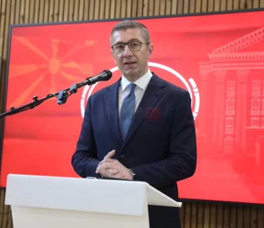 Mickoski: Jemi të pajtimit që ta shfuqizojmë “Qeverinë teknike”