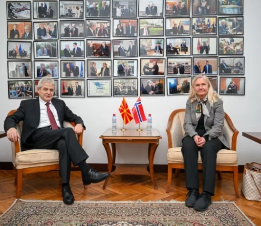 Ali Ahmeti takoi ambasadoren e Norvegjisë, Kristin Melsom