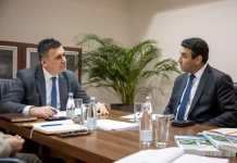 Ministri Hoxha u takua me drejtuesin e BERZH-it: Përshpejtim i projekteve kyçe të infrastrukturës mjedisore