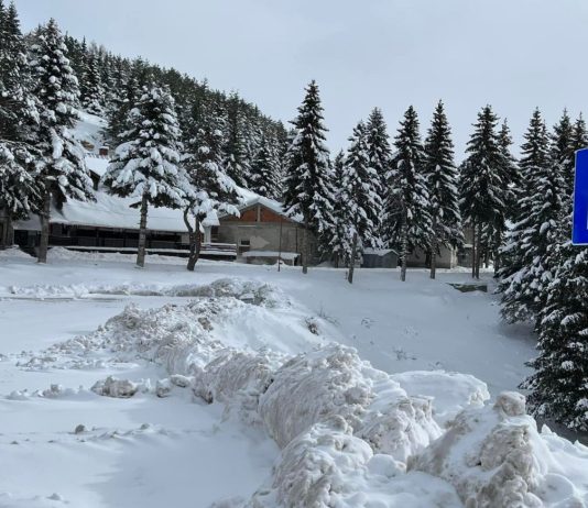 Në Kodrën e Diellit shtresa e borës është 30 centimetra