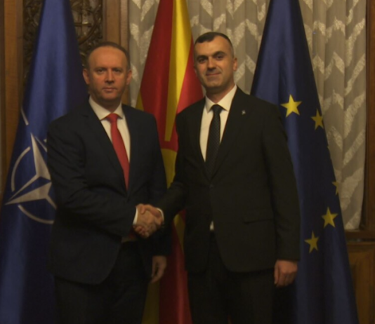 Faton Selami betohet si Avokat i Popullit: Nevojiten punësime!