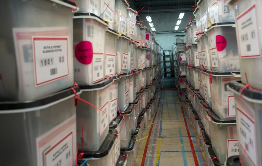 Manipulimi i votave  Pse u zbulua tani dhe a ka ndodhur edhe më herët 