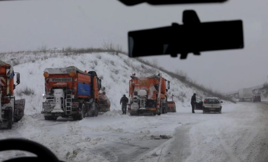 Ndalesë qarkullimi për autobusë në rrugën Tetovë   Kodra e Diellit 