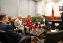 SHBA-ja ia kujton Shqipërisë: Do të përballemi me kartelet e drogës kudo që ndodhen