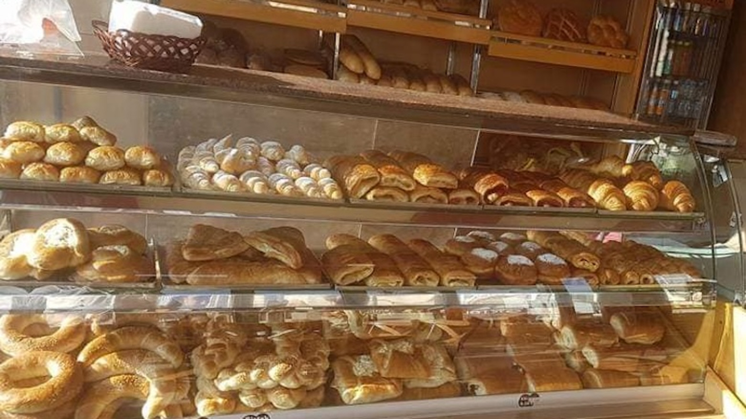 Shtrenjtimi i rrymës rrit çmimet nëpër furra, shtrenjtohet bureku dhe produkte tjera