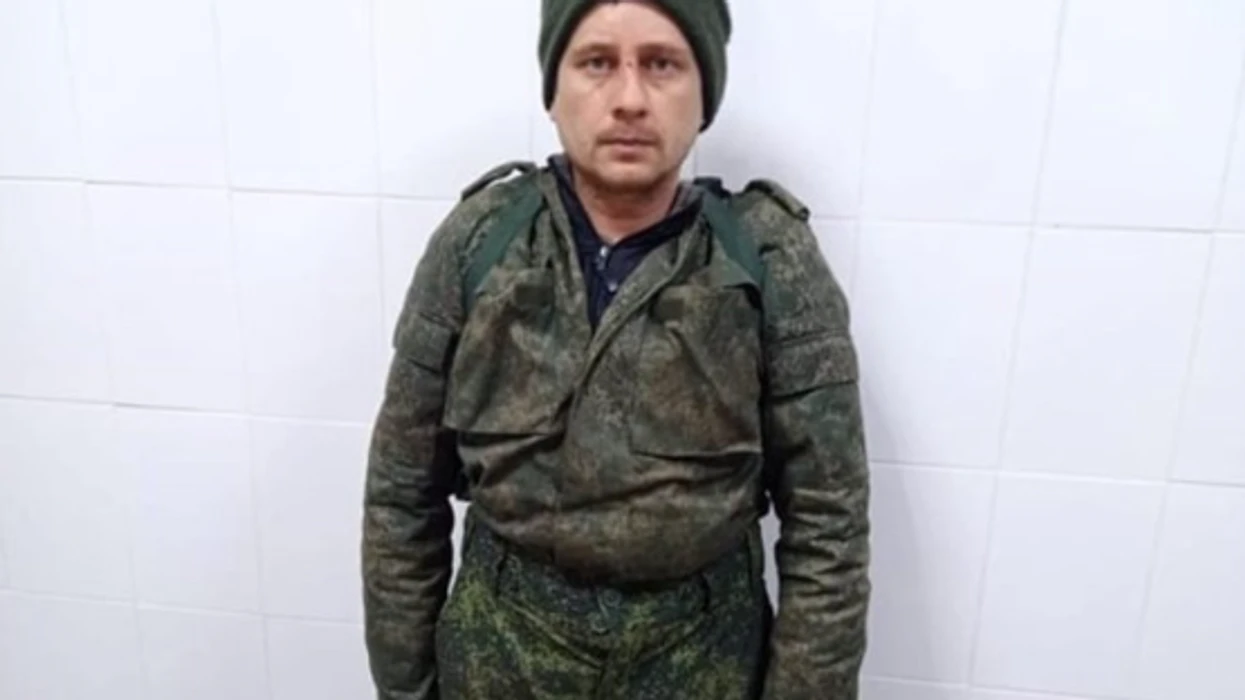 Mbi 10 mijë rusë janë të burgosur lufte në Ukrainë