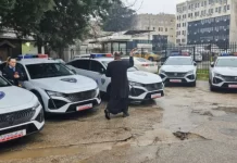 MPB nis hetim për fotografitë e ritit fetar mbi automjetet policore
