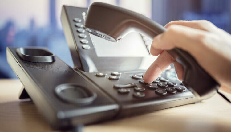 U prezantua si mjek dhe ia mori 2.600 euro