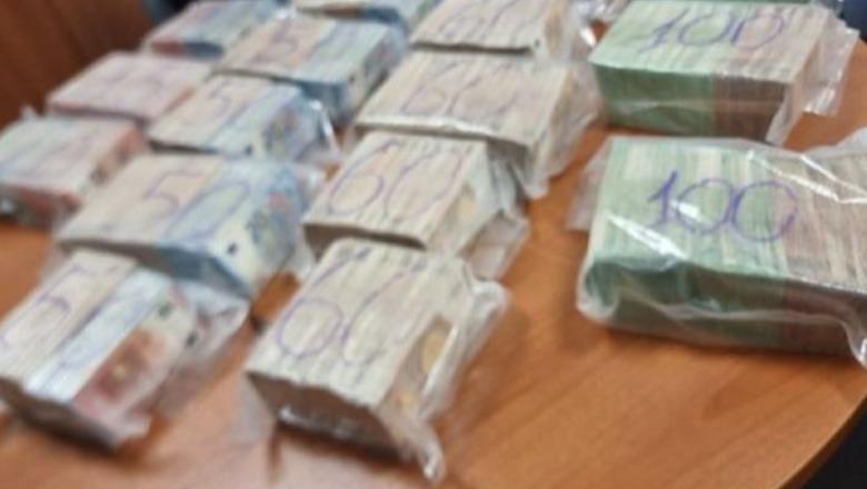 Kush është polici nga Shqipëria që u kap duke transportuar 1 milionë euro nga Serbia në Kosovë 
