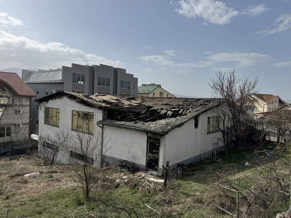 Kërkohet të ndërpritet procedura edhe për një pjesë të të akuzuarve për zjarrin