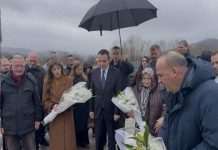 Kurti nderon Elfete e Mentor Humollin: Simbol i sakrificës dhe qëndresës