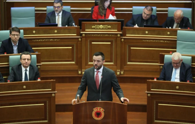 pdk-ja-e-gatshme-te-sjelle-emer-per-president-por-edhe-te-shkoje-ne-zgjedhje