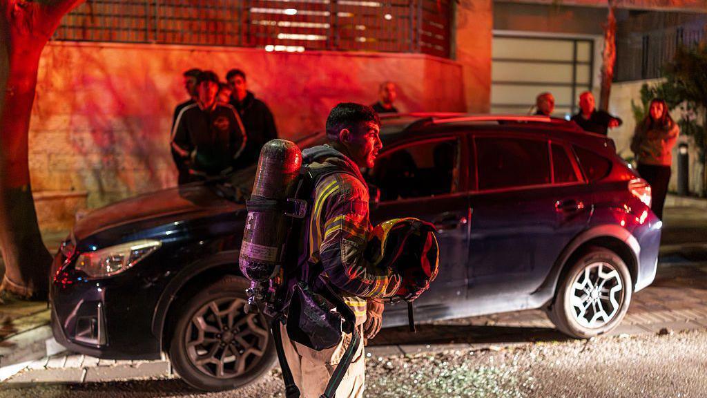 Izraeli sulmon Bejrutin dhe Teheranin