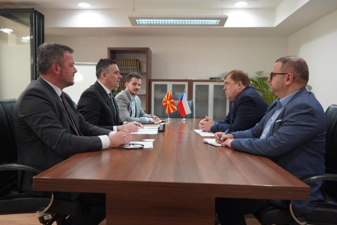 644801538_820151961102432_106227739321531767_n